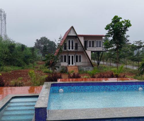 Sequence 02.00_04_37_43.Still002